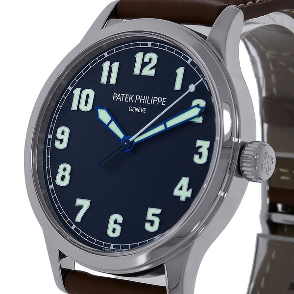 Patek Philippe Calatrava 5522A-001